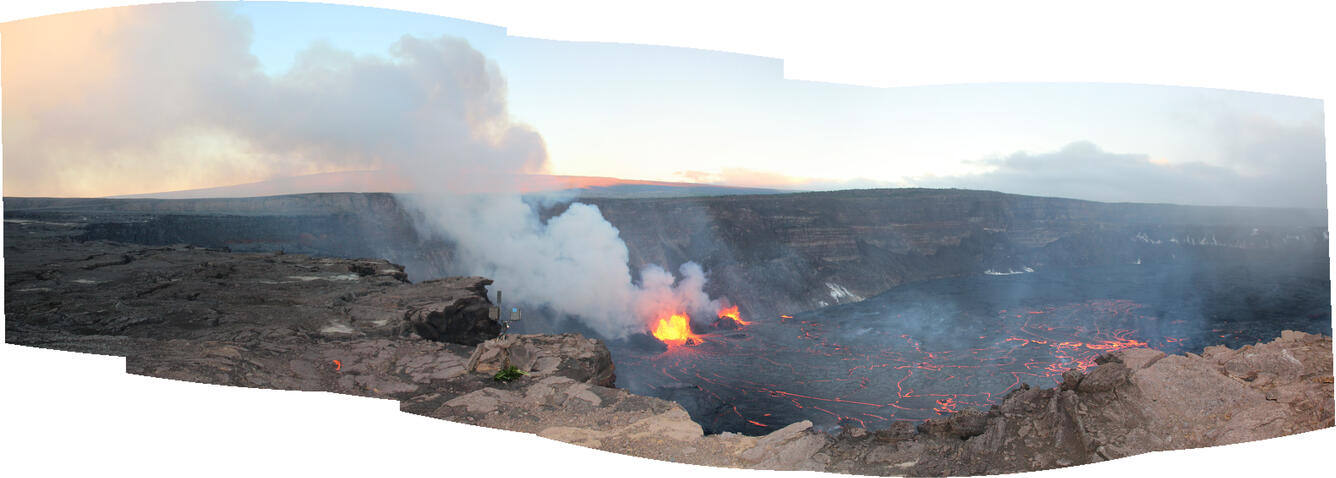 Dec 31, 2025 Halema'uma'u Crate lava flow